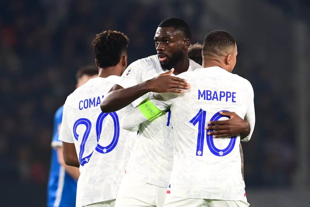 Les notes de Grèce – France (2-2) : la puissance de Fofana, la faiblesse de Koundé