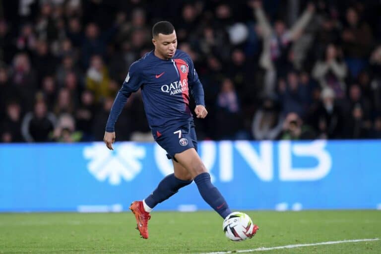 Kylian Mbappé progresse t-il encore avec le PSG.