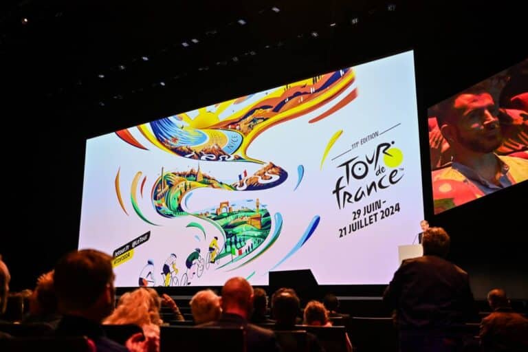 Le Tour de France 2024 passera par la ville du Général De Gaulle puis Nice.