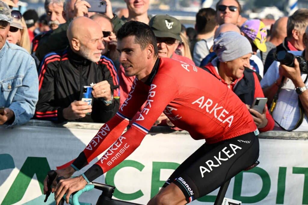 En revenant chez DSM, six ans après, Barguil espère profiter de la présence de Bardet à ses côtés pour remettre la balle au fond.