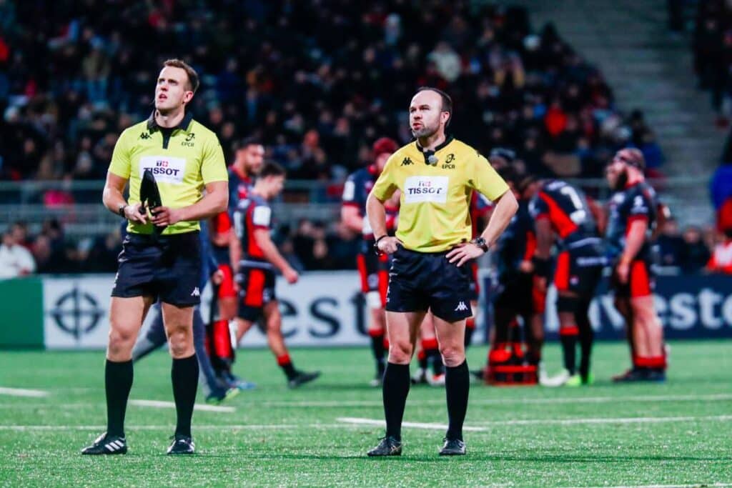 Les arbitres de rugby sont-ils en danger ?