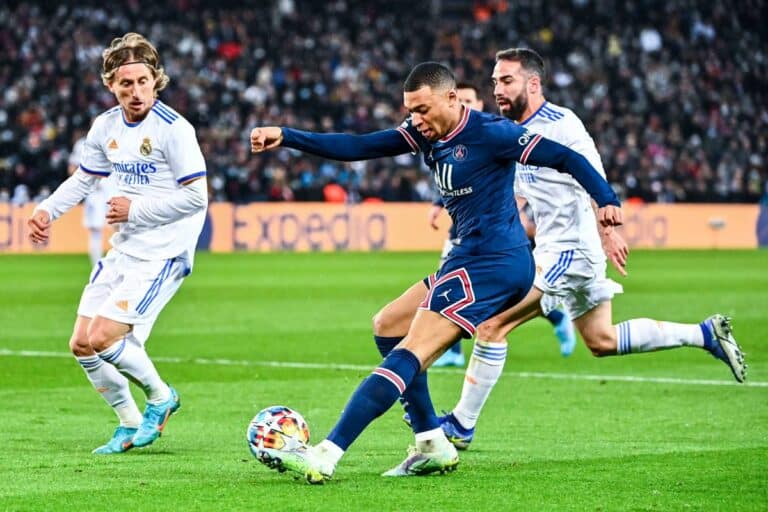 Transferts : ils sont le top 10 des joueurs de foot libres dès le 1er janvier 2024.