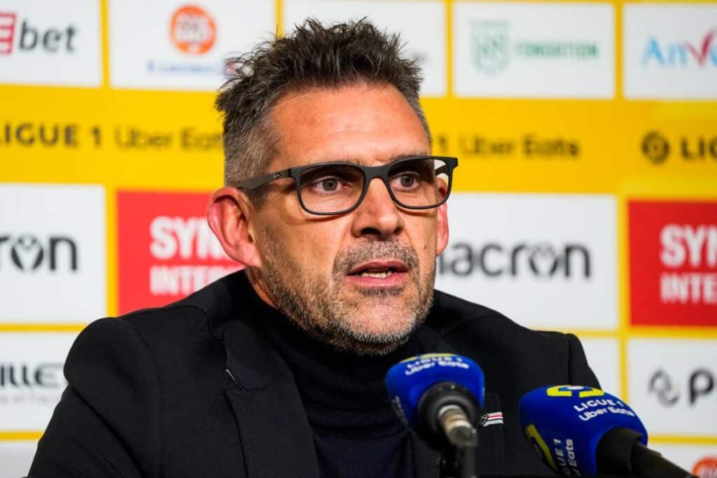 Gourvennec n'est pas "l'entraineur du Président Kita mais du FC Nantes".