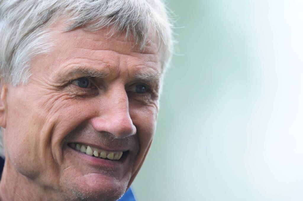 Jean-Claude Skrela : « Fouroux disait : soit on repart avec les mêmes 15, soit vous changez les 15 ! »