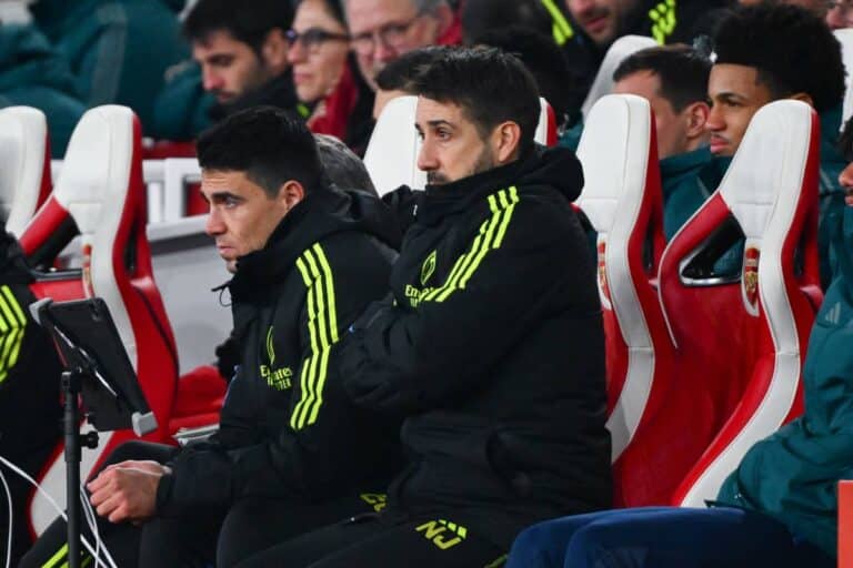 Nicolas Jover à Arsenal est le symbole du spécialiste des coups de pied arrêtés.