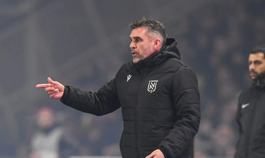 FC Nantes : Jocelyn Gourvennec, la cote d’alerte