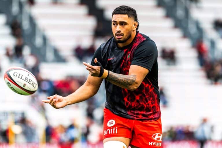 Halagahu le plaqueur qui toque à la porte des meilleurs clubs de rugby.