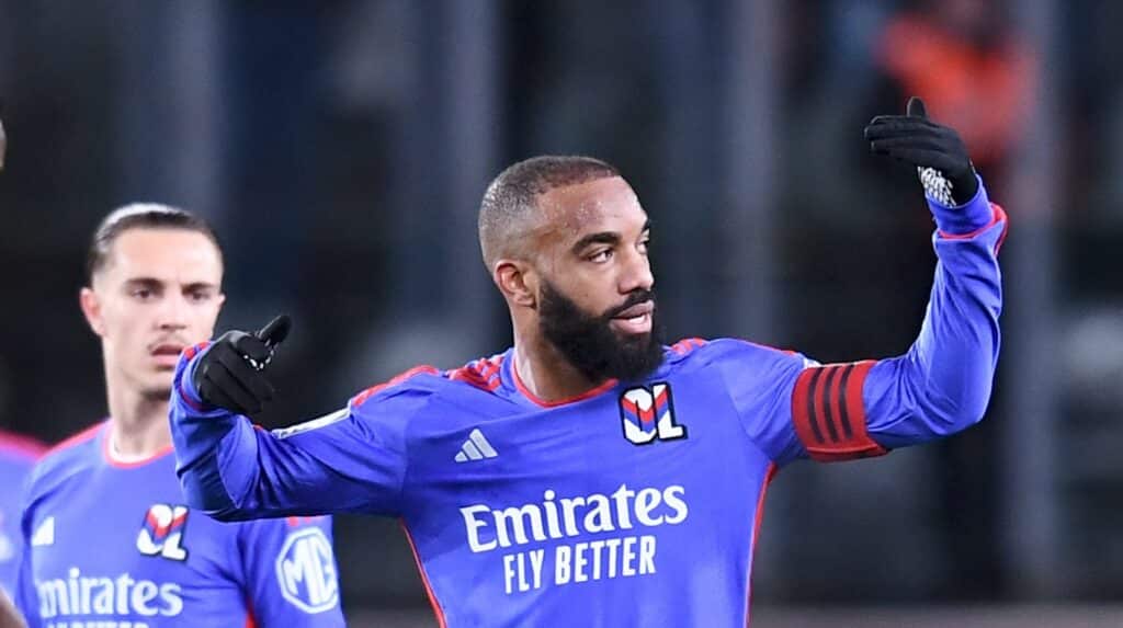 Equipe de France : Lyon ne digère pas l’absence d’Alexandre  Lacazette
