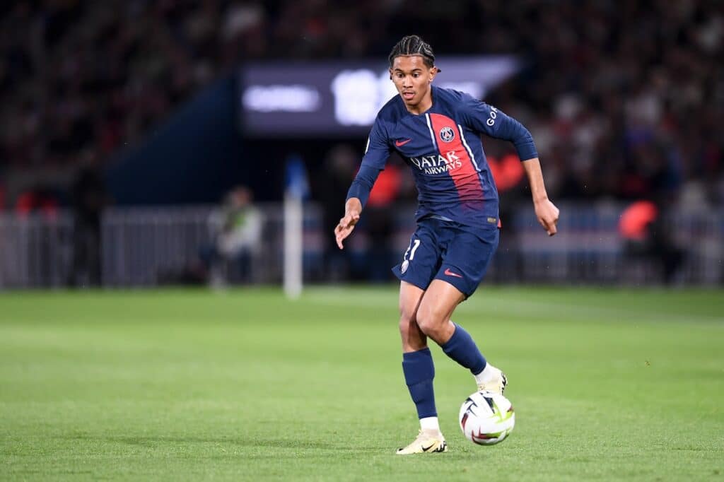 PSG : quand Luis Enrique compare Senny Mayulu à Warren Zaïre-Emery