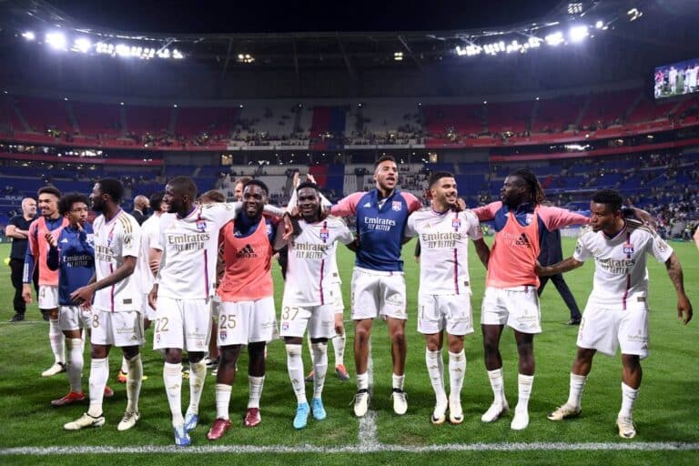 l'Olympique Lyonnais est une équipe exceptionnelle et imprévisible sous Pierre Sage.