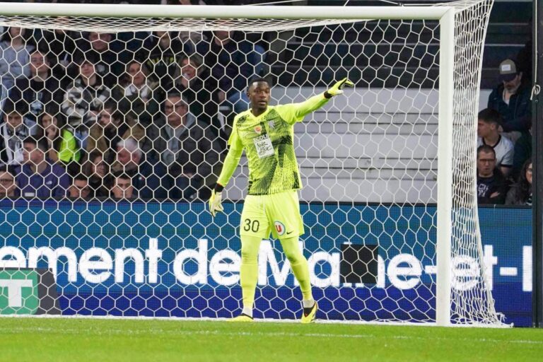 Yahia Fofana le sauveur de la Cote d'Ivoire.