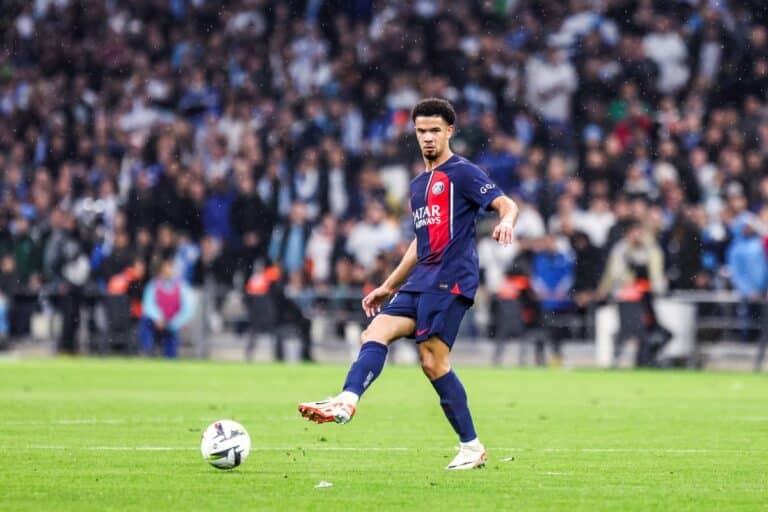 Warren Zaïre-Emery sera la coqueluche du PSG après le départ de Mbappé.