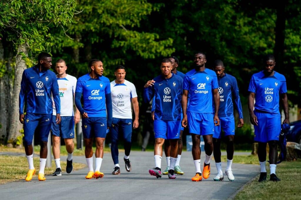 L'équipe de France a connu une histoire mouvementée avec l'Euro.