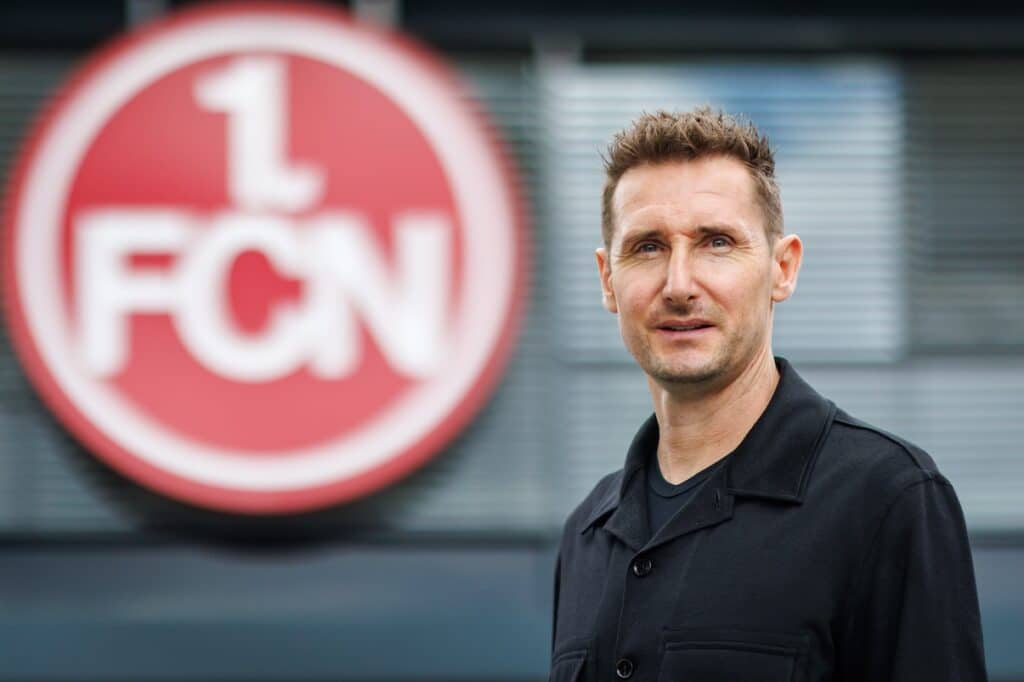 Miroslav Klose sur le banc du FC Nuremberg (D2 allemande)