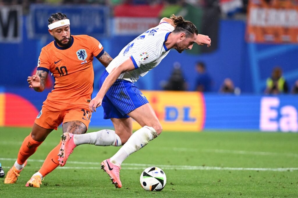 Transferts : Rabiot, Varane, Depay, Pépé, Navas… Cette liste impressionnante de joueurs sans club