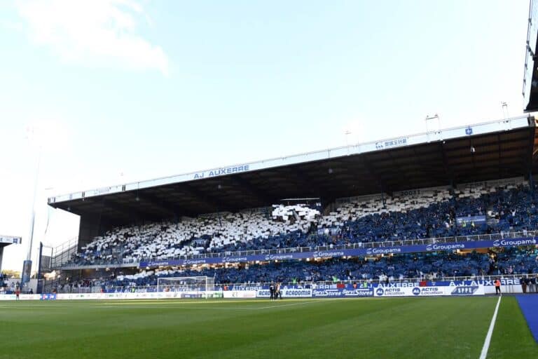 L'AJ Auxerre espère se stabiliser en Ligue 1 sur plusieurs années.