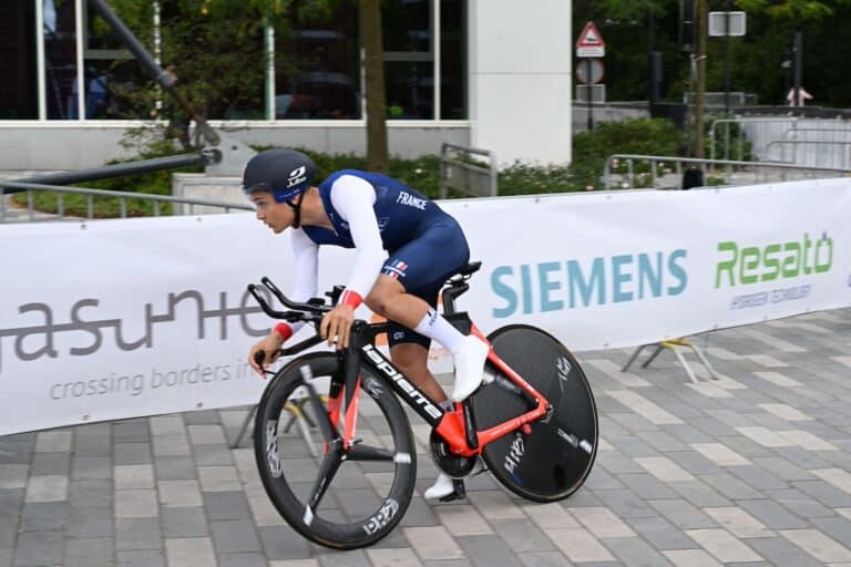 Eliott Boulet grand espoir du cyclisme français.