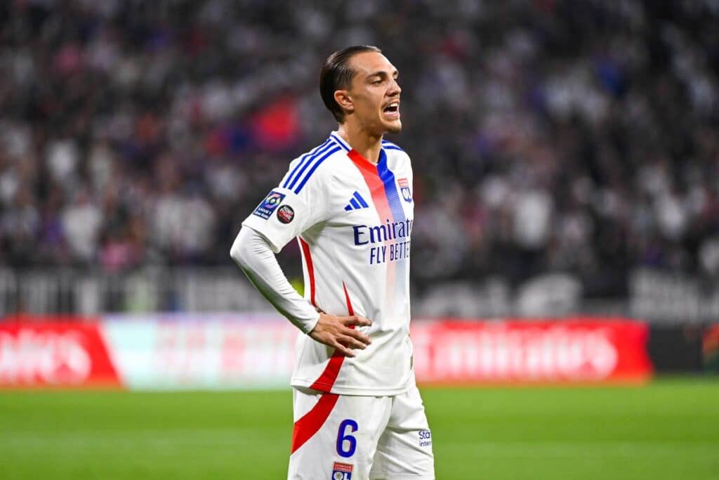 Maxence Caqueret a repris vit avec Pierre Sage.