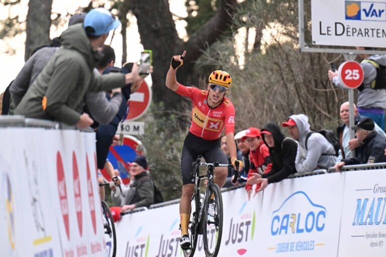 Sur la Classic du Var, Tobias Halland Johannessen va se faire coiffer par Lenny Martinez…