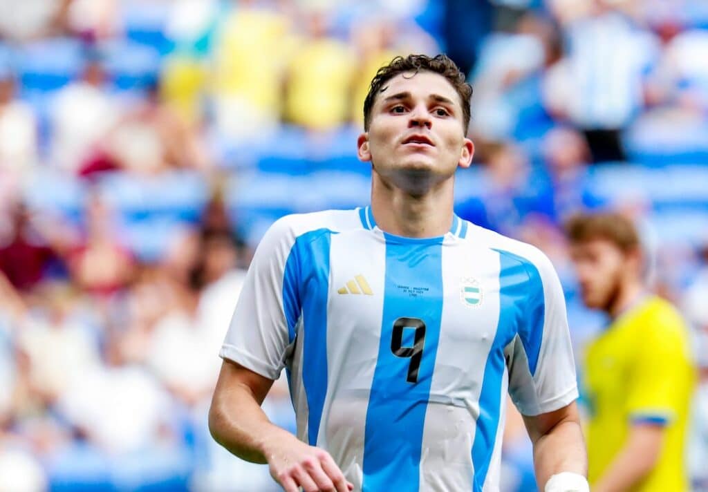 Transferts : offre du PSG à venir pour Julian Alvarez (Man. City)