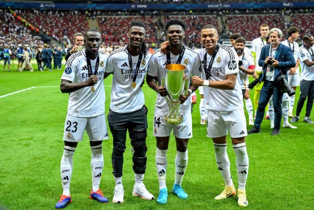 Camavinga, Mbappé, Tchouaméni, ces Françasi qui chassent Benzema.