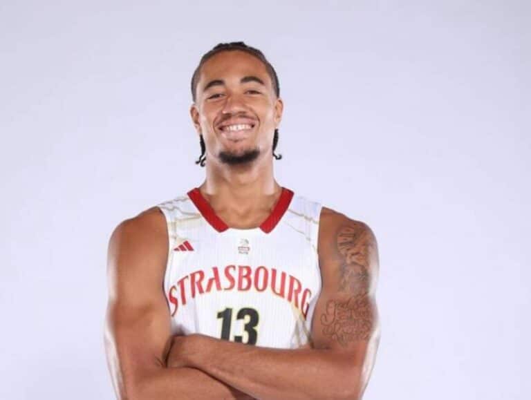 Brice Dessert avec son club de Strasbourg en Betclic Elite.