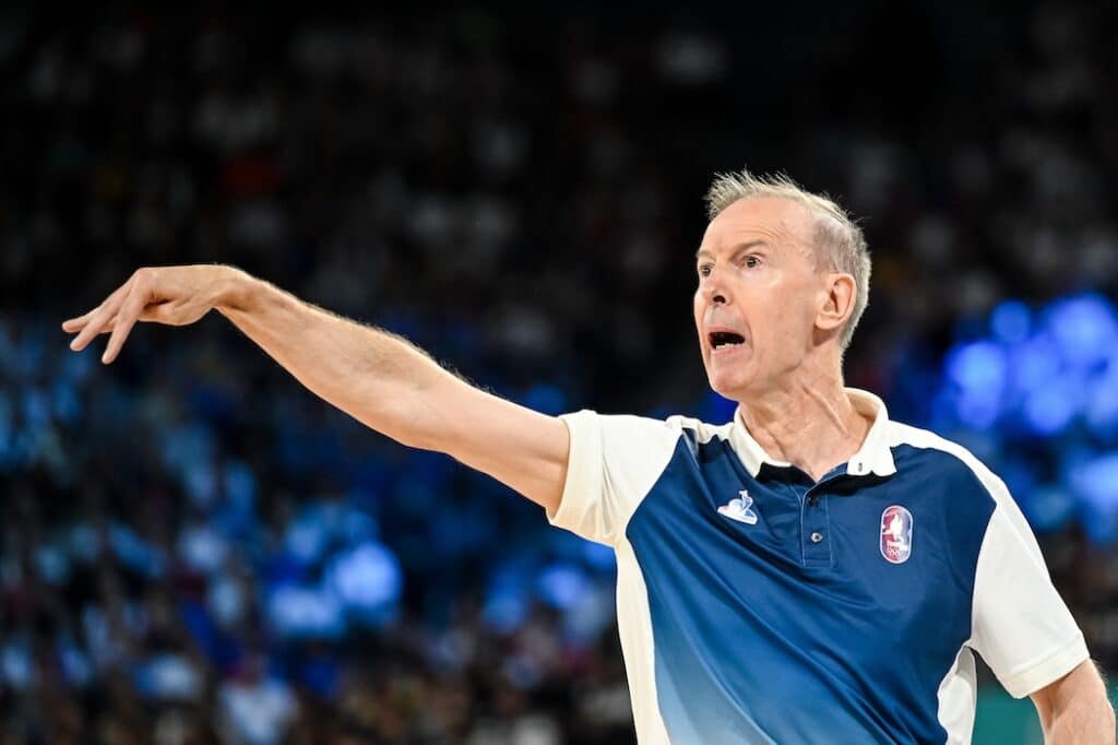 Après les Bleus, les premiers pas de de Vincent Collet en NBA