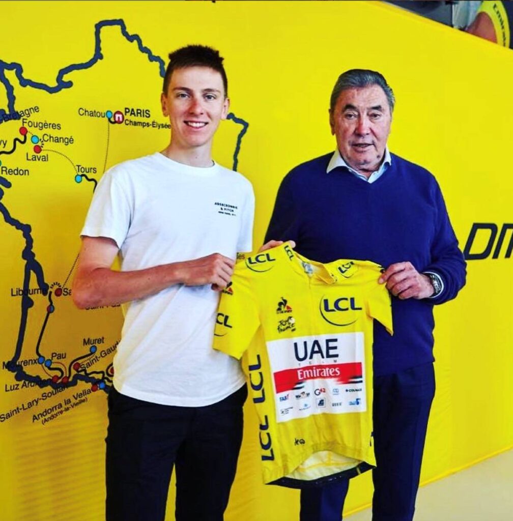 Pogacar et Eddy Merckx ensemble sur le Tour de France 2024.