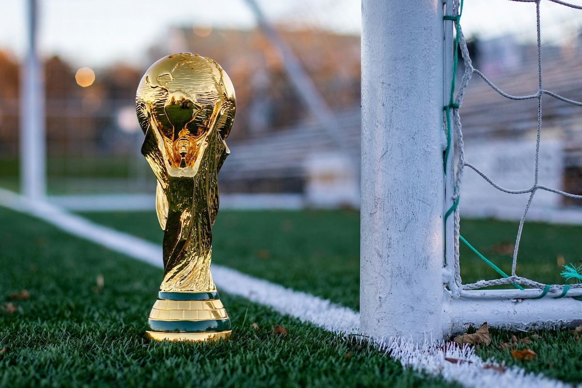 https://www.lequotidiendusport.fr/wp-content/uploads/2025/10/pronostics-coupe-du-monde-2026-football.jpg