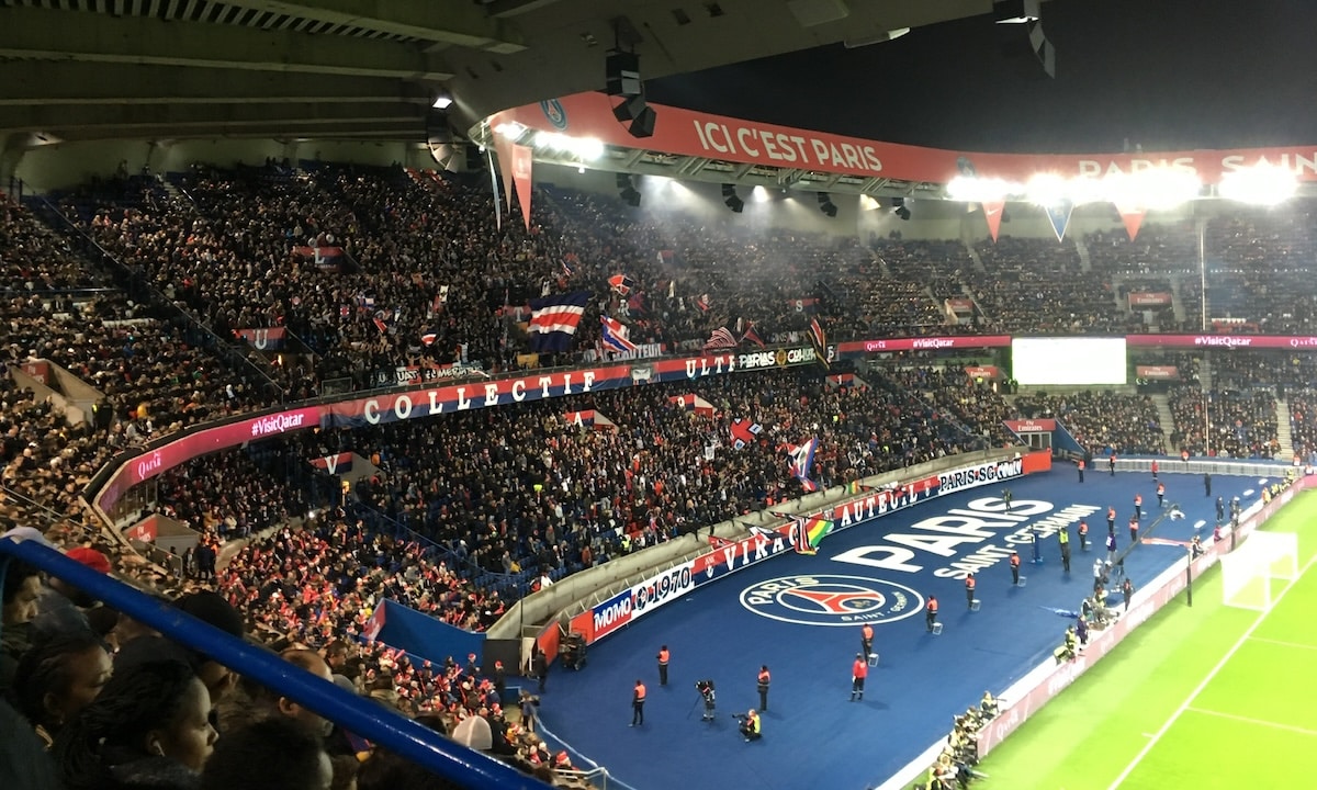 https://www.lequotidiendusport.fr/wp-content/uploads/2025/11/PSG_Ultras_in_2019.jpg