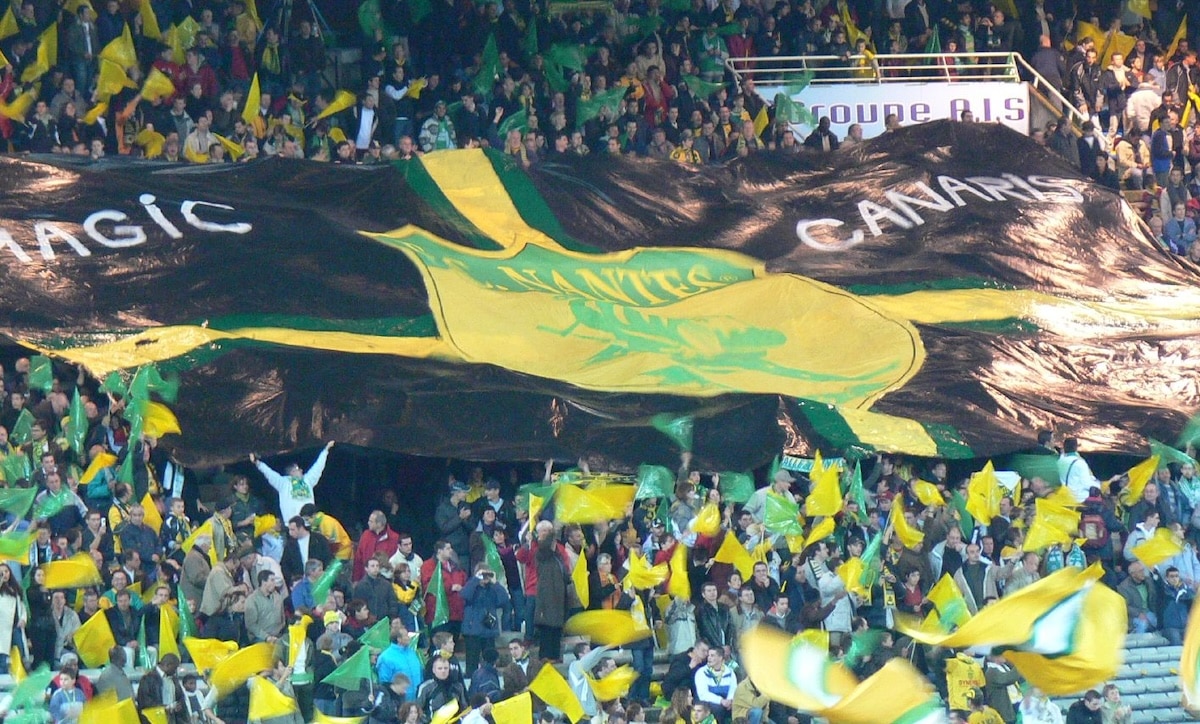 La leçon des supporters nantais aux Niçois
