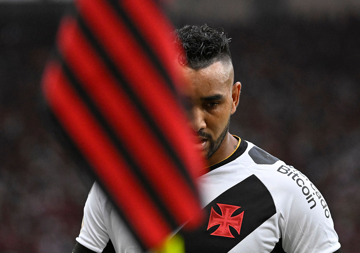 Mieux vaut tard que jamais… Enfin un titre pour Payet… sans jouer ?