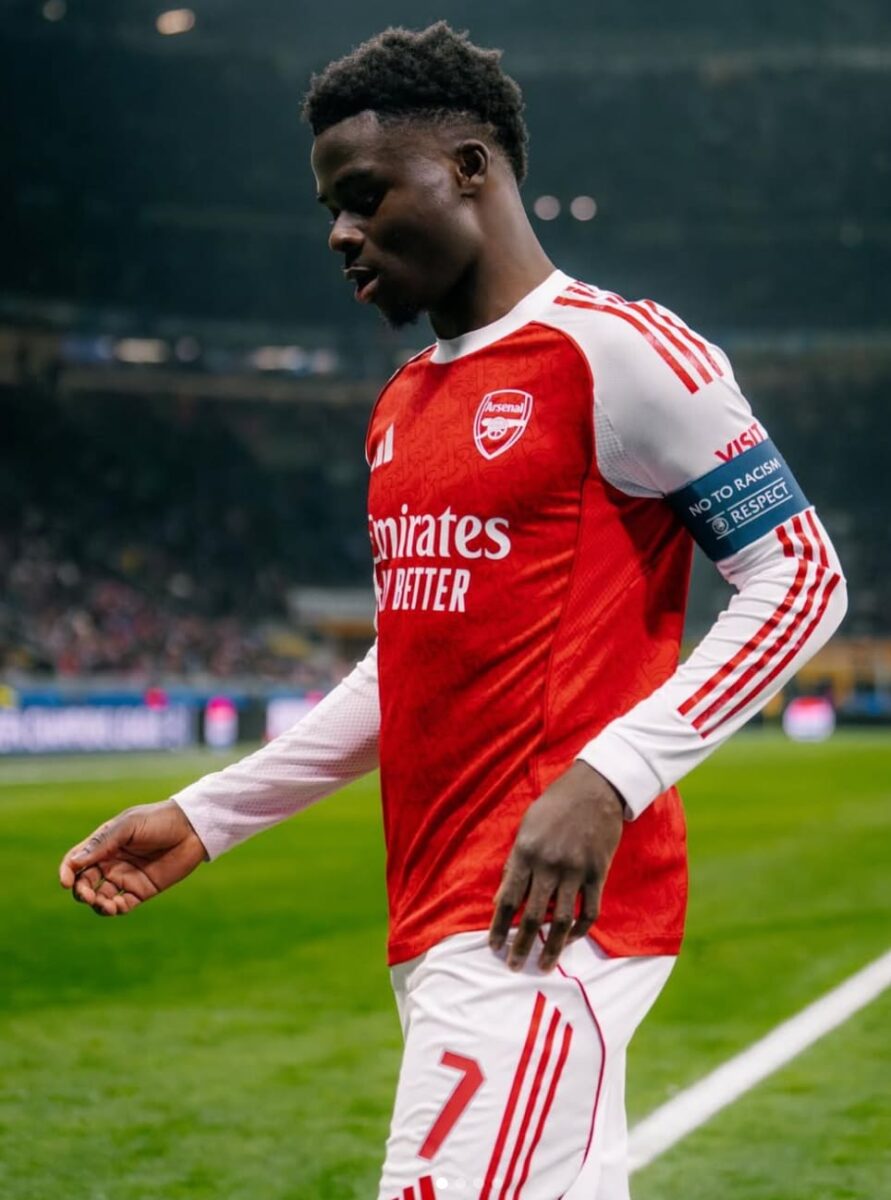 Bukayo Saka signe une prolongation record avec Arsenal