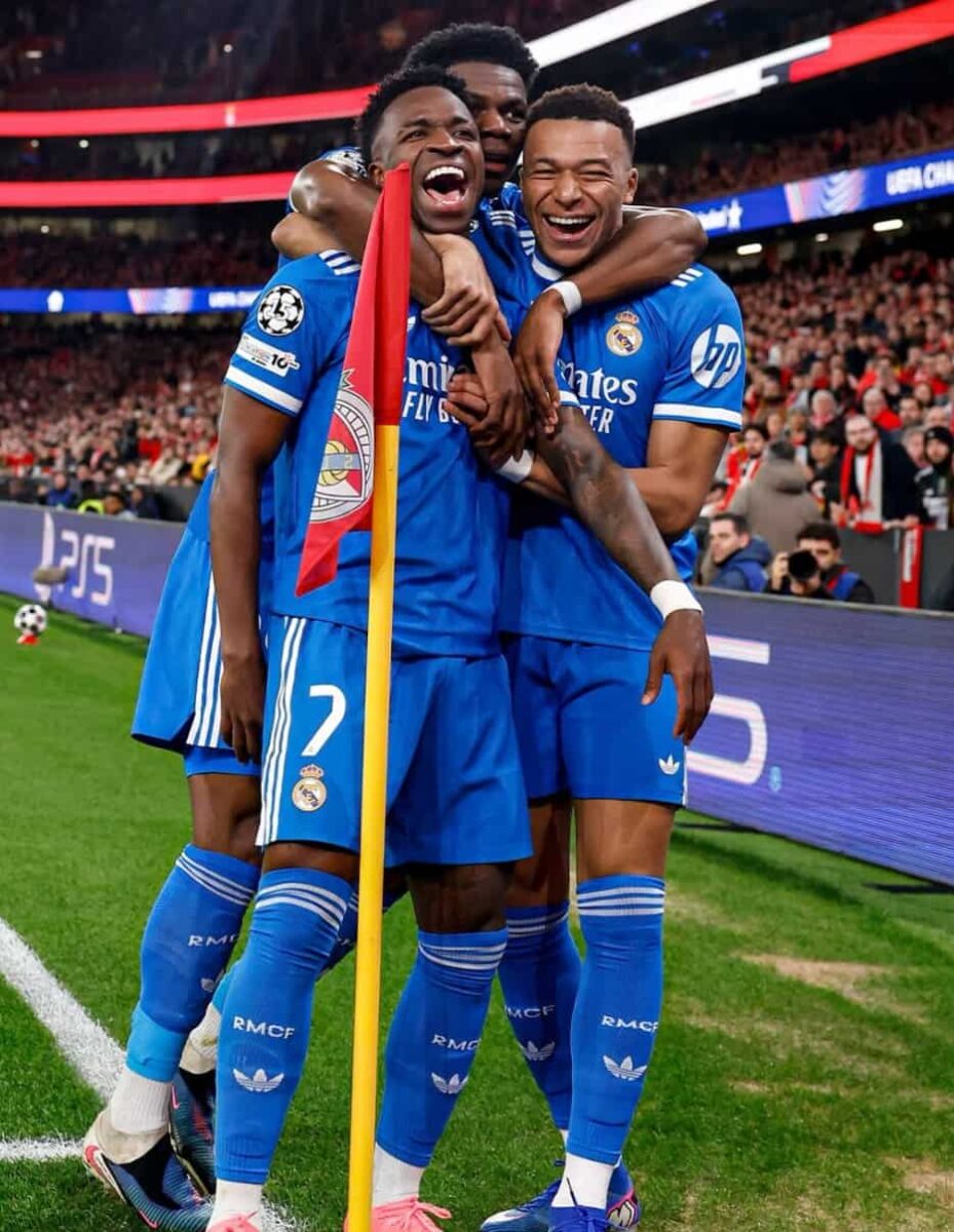 Kylian Mbappé prend la parole pour soutenir Vinícius