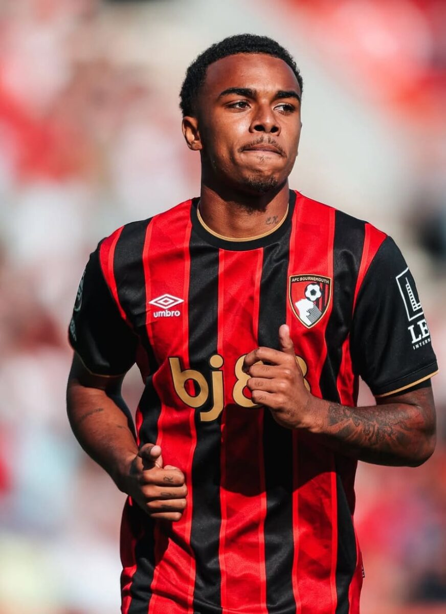 Le PSG sur Eli Junior Kroupi, mais Bournemouth contre-attaque