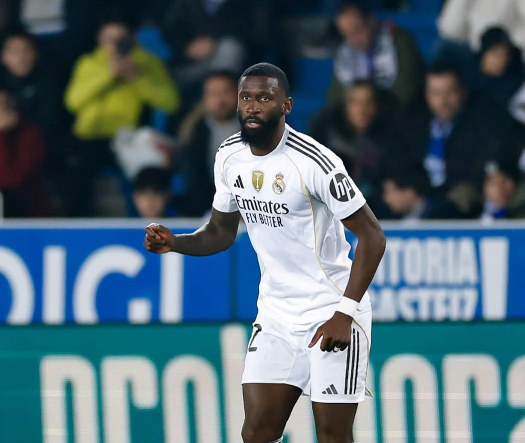 Antonio Rüdiger commente son coup de genou sur Diego Rico : « Si j’avais voulu le tuer… »