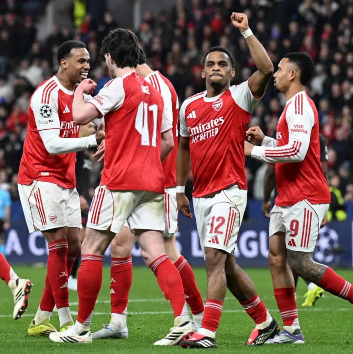 Arsenal fait craquer Everton en toute fin de match