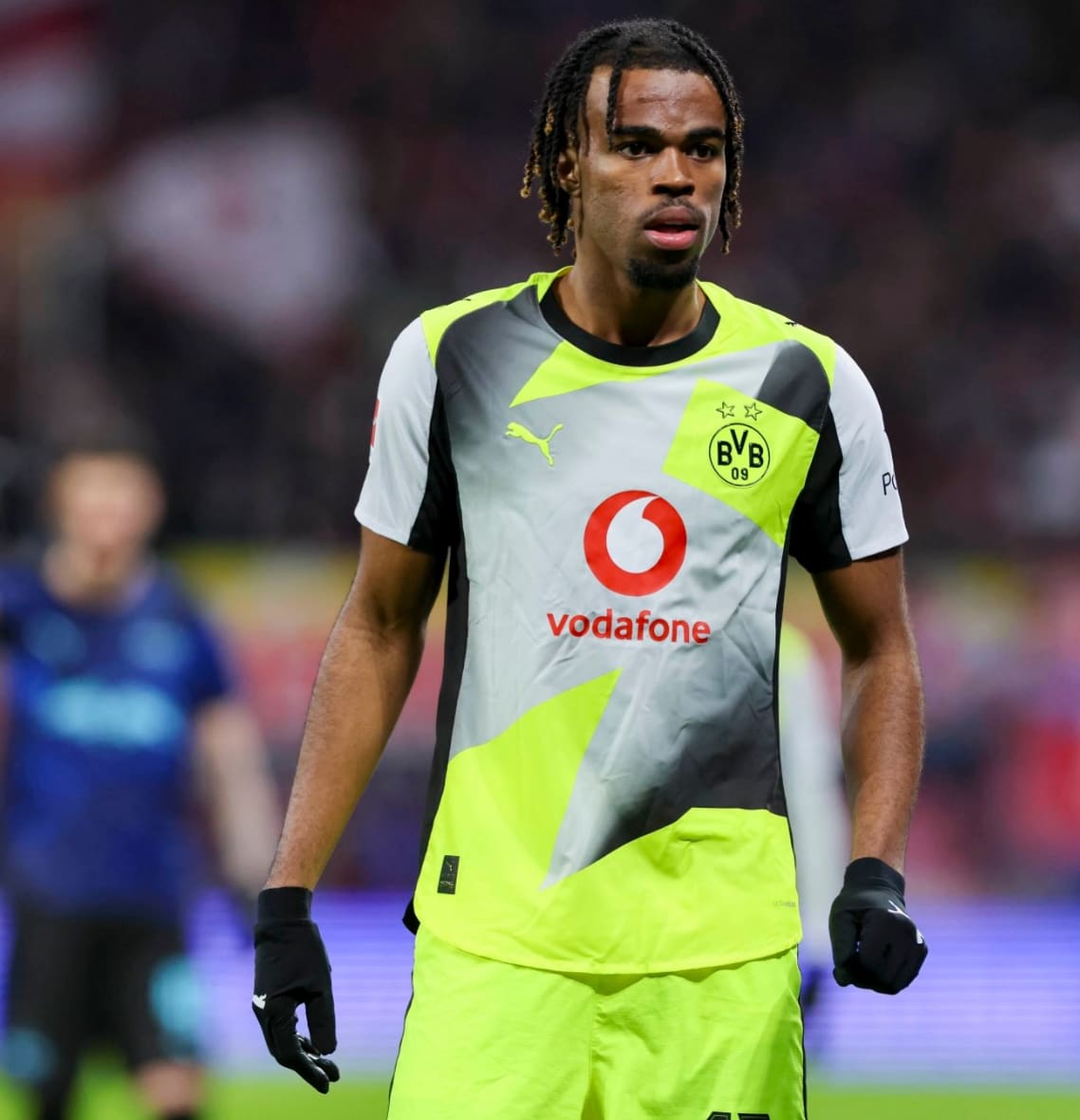 Carney Chukwuemeka choisit l’Autriche : sa carrière internationale prend un nouveau cap