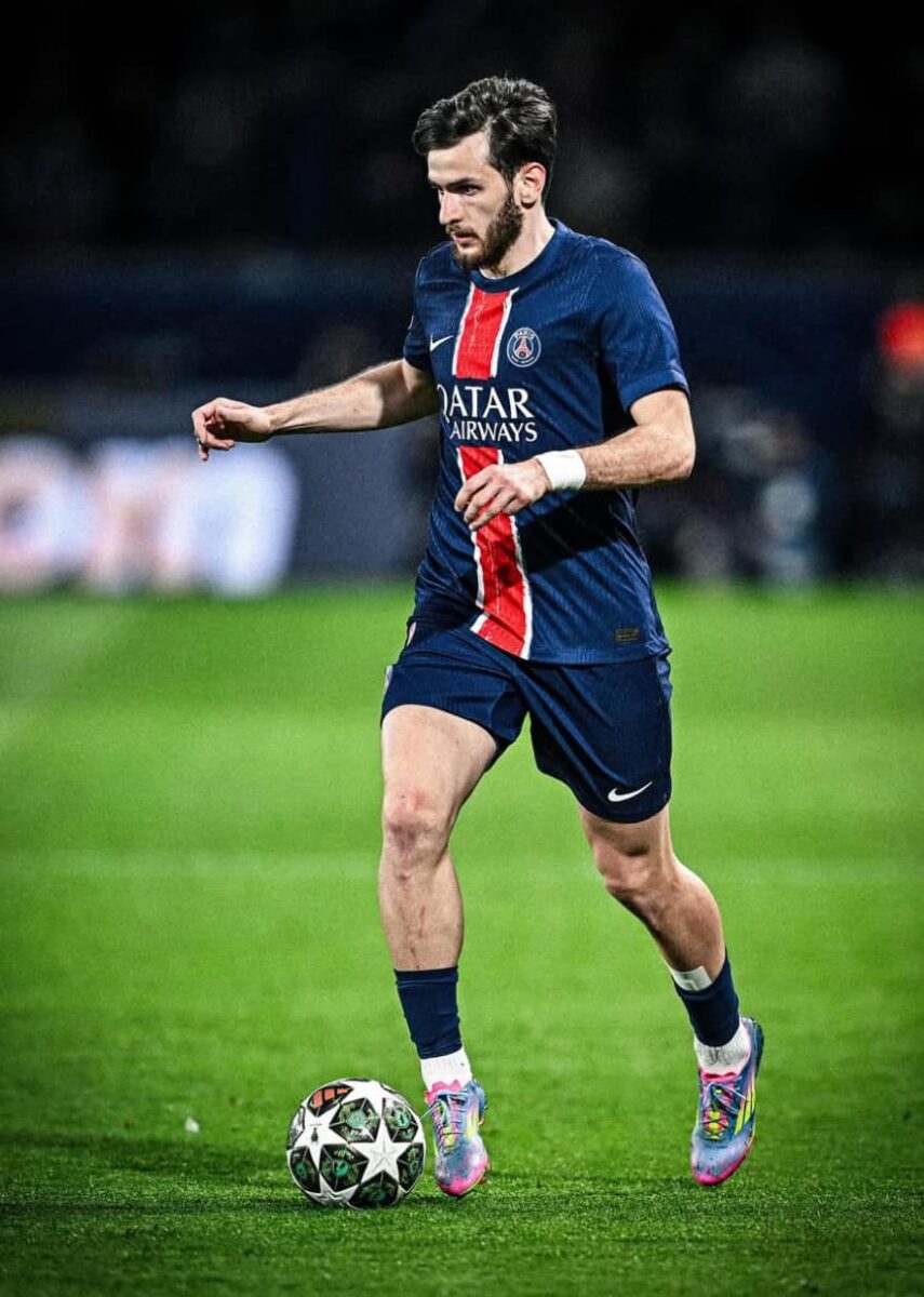 Kvaratskhelia en baisse de régime : le PSG inquiet avant le choc face à Chelsea