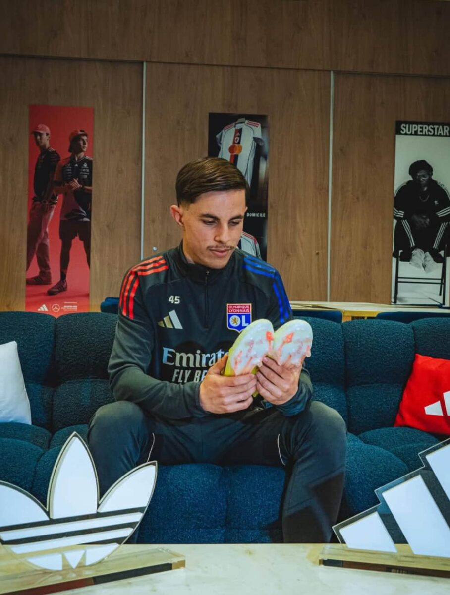 Lyon surprend avec une composition inattendue face au Paris FC