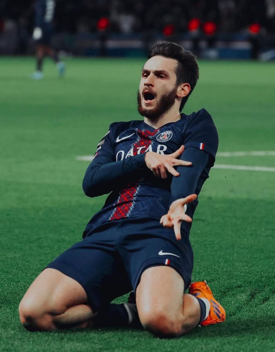 PSG : Chelsea prêt à mettre 90 millions d’euros sur Kvaratskhelia