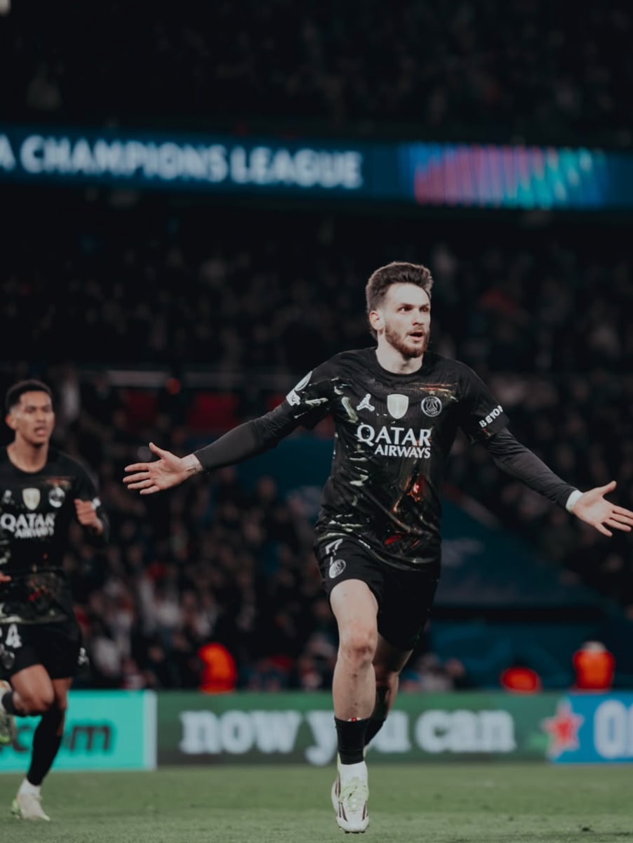 PSG – Kvaratskhelia impressionne, Arsenal s’intéresse à lui