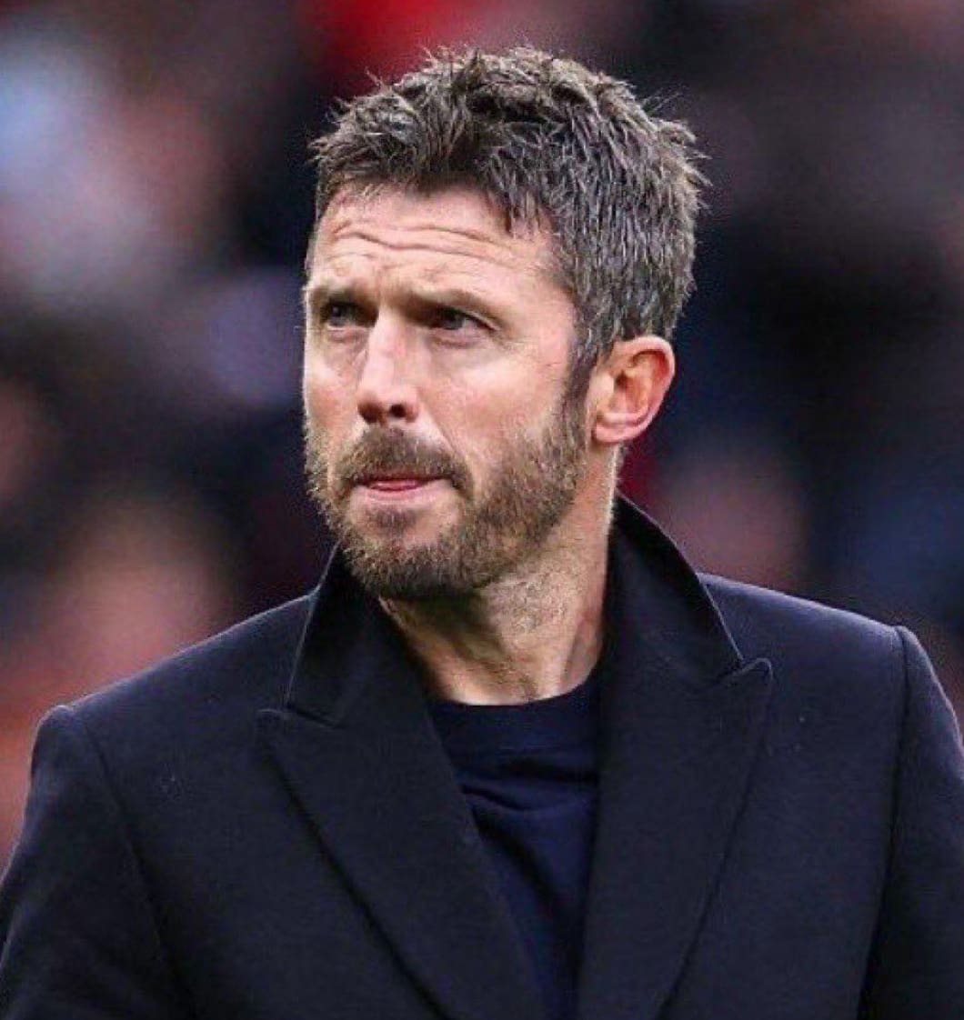 Carrick fulmine après l’expulsion contestée de Lisandro Martínez