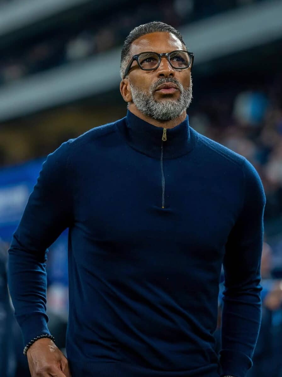 « Je mérite mon salaire » : Beye s’attire les critiques à l’OM