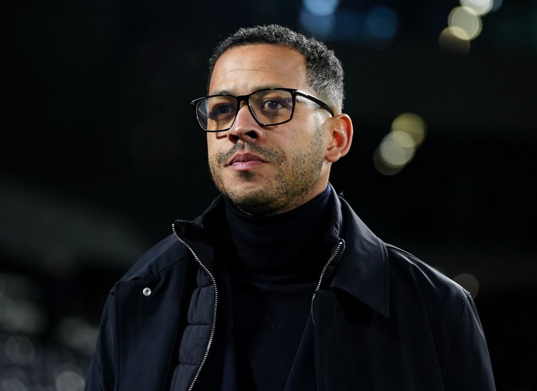 Liam Rosenior en danger à Chelsea : une fin de parcours imminente ?