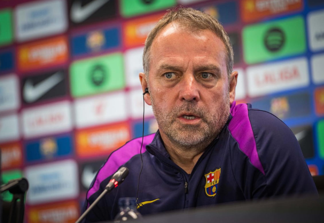 Hansi Flick prolonge son aventure sur le banc du FC Barcelone