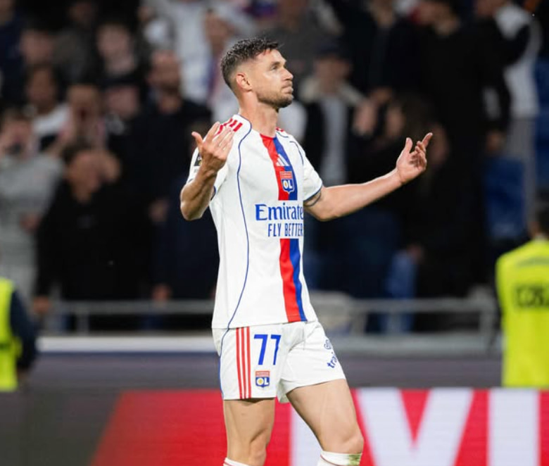 L’OL ne compte pas conserver Roman Yaremchuk