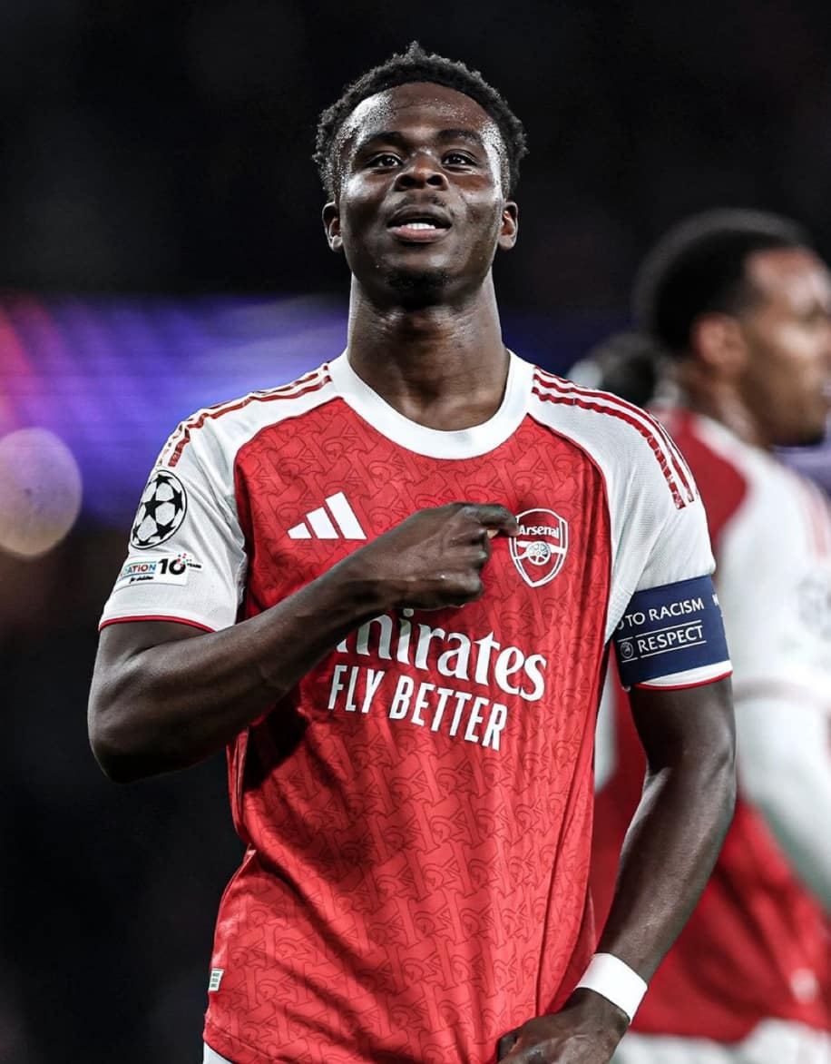 Saka revient au premier plan au moment décisif