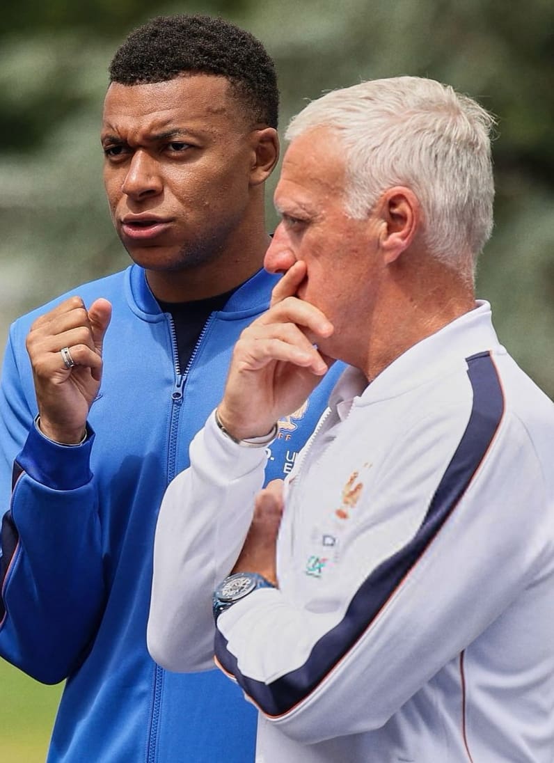 Équipe de France : Mbappé prêt à changer de rôle, Deschamps reste inflexible