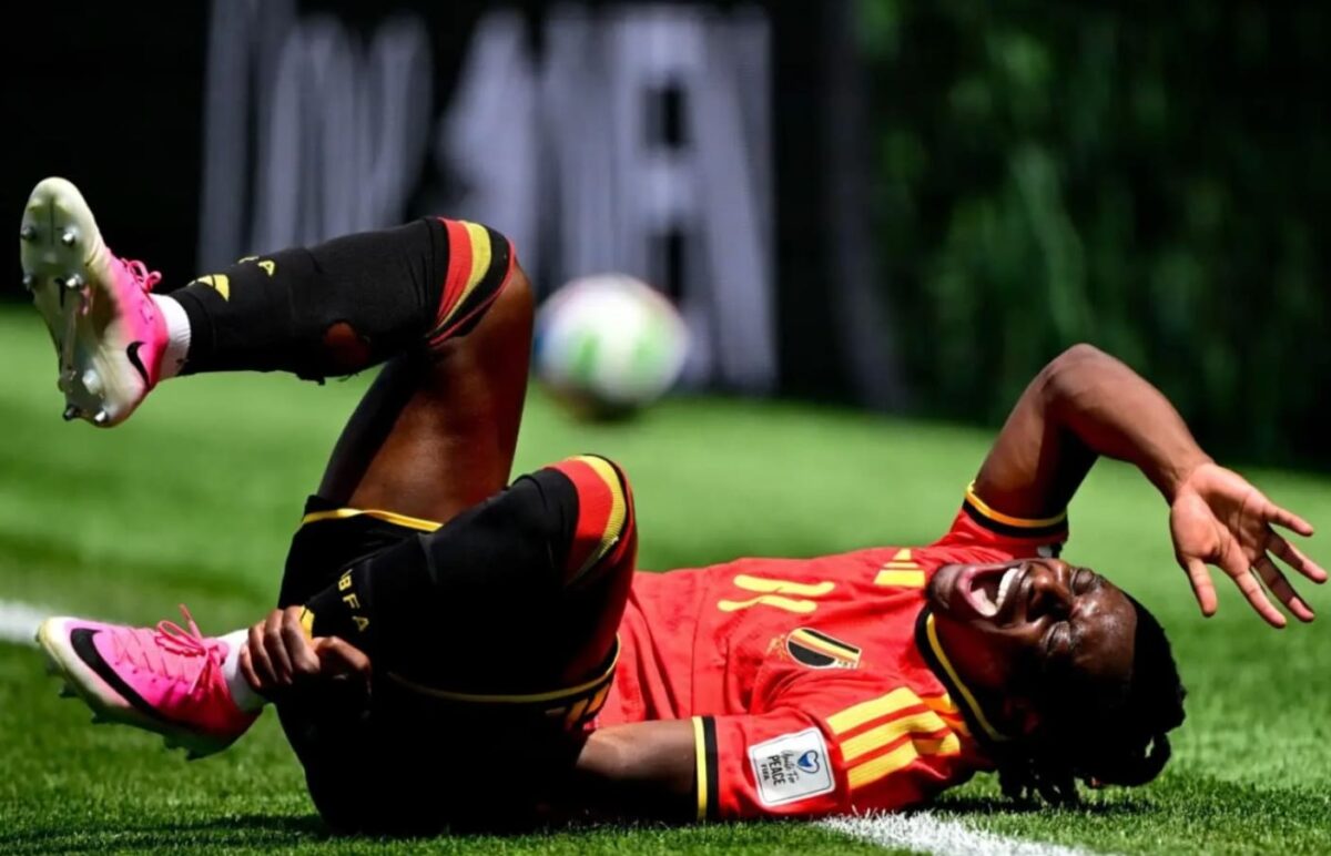Jérémy Doku forfait contre l’Iran, la Belgique perd un atout offensif